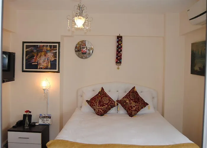 Falcon アパート *