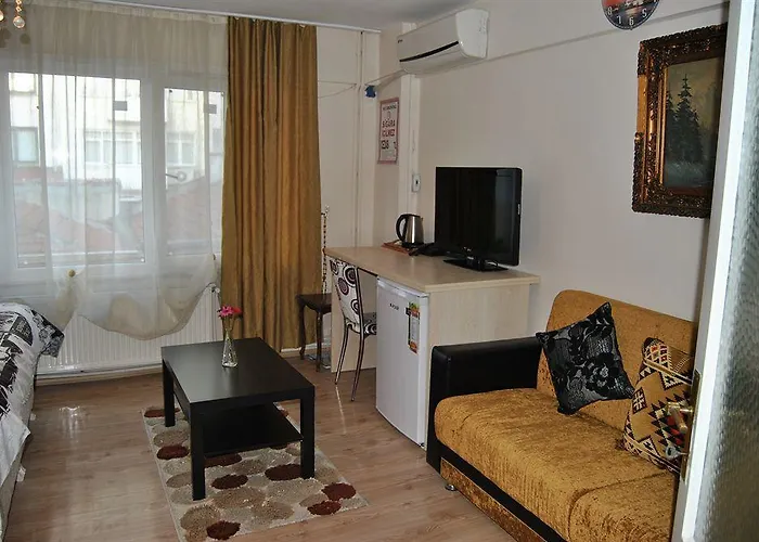 アパート Falcon *