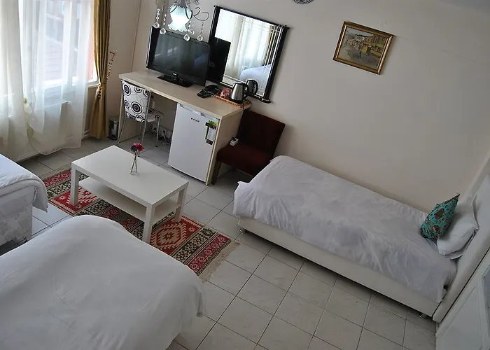 アパート Falcon *